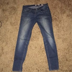 Hollister Super Skinny Jeans
